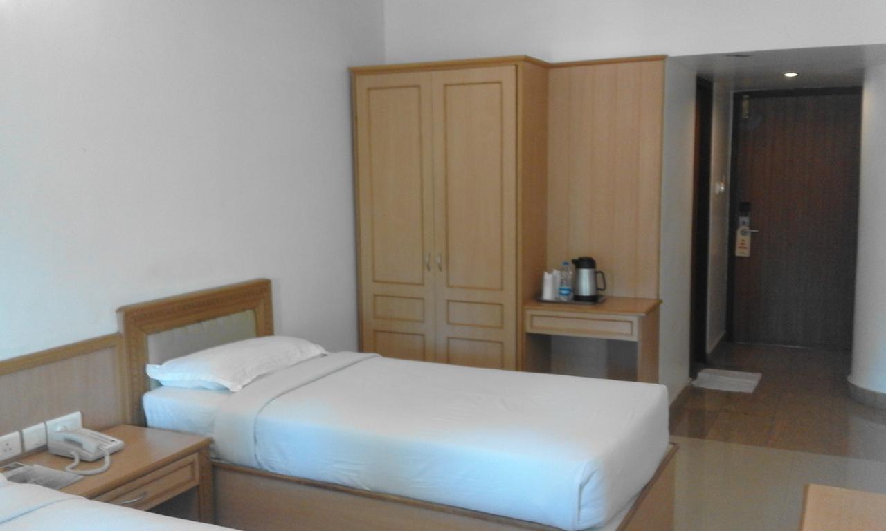 Malabar Residency Hotel Kannúr Kültér fotó